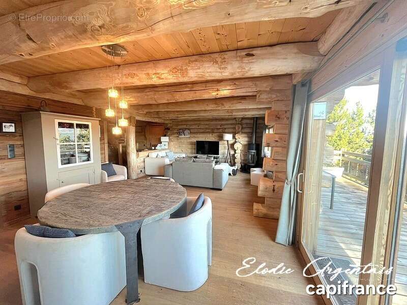 Maison à LES ANGLES