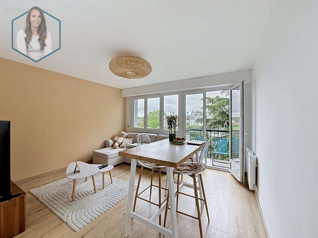 Appartement à BILLERE