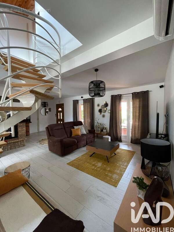 Photo 3 - Maison à FONBEAUZARD