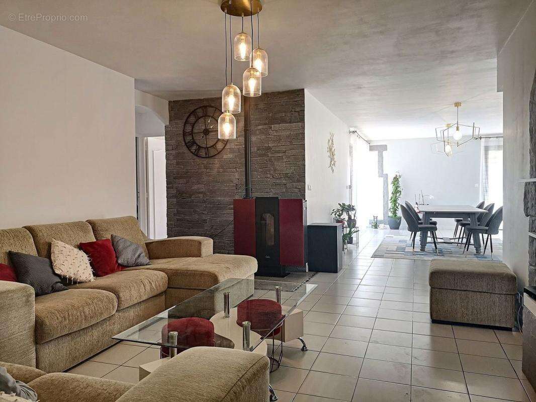 Maison à SALSES-LE-CHATEAU