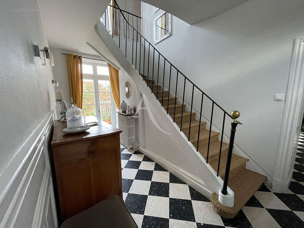 Maison à LE POIRE-SUR-VIE