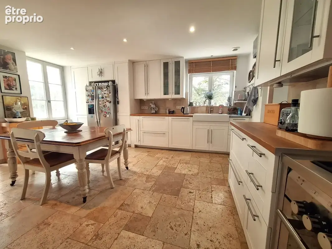 Maison en pierre de 2 chambres avec jardin et caves voûtées - photo 10