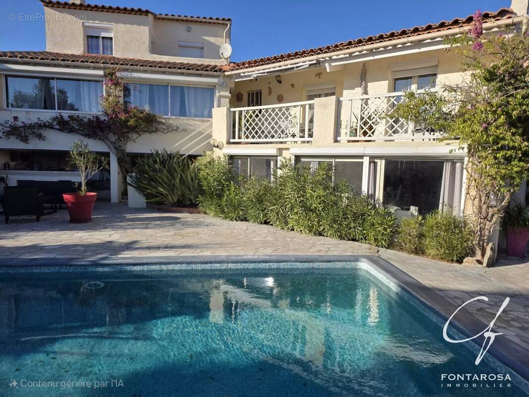 Maison à SAINT-RAPHAEL