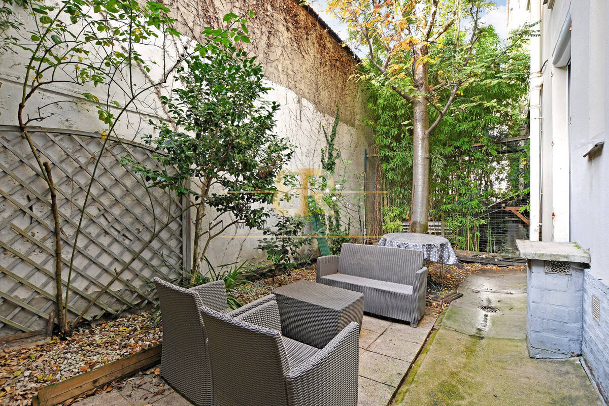 Appartement à PARIS-12E