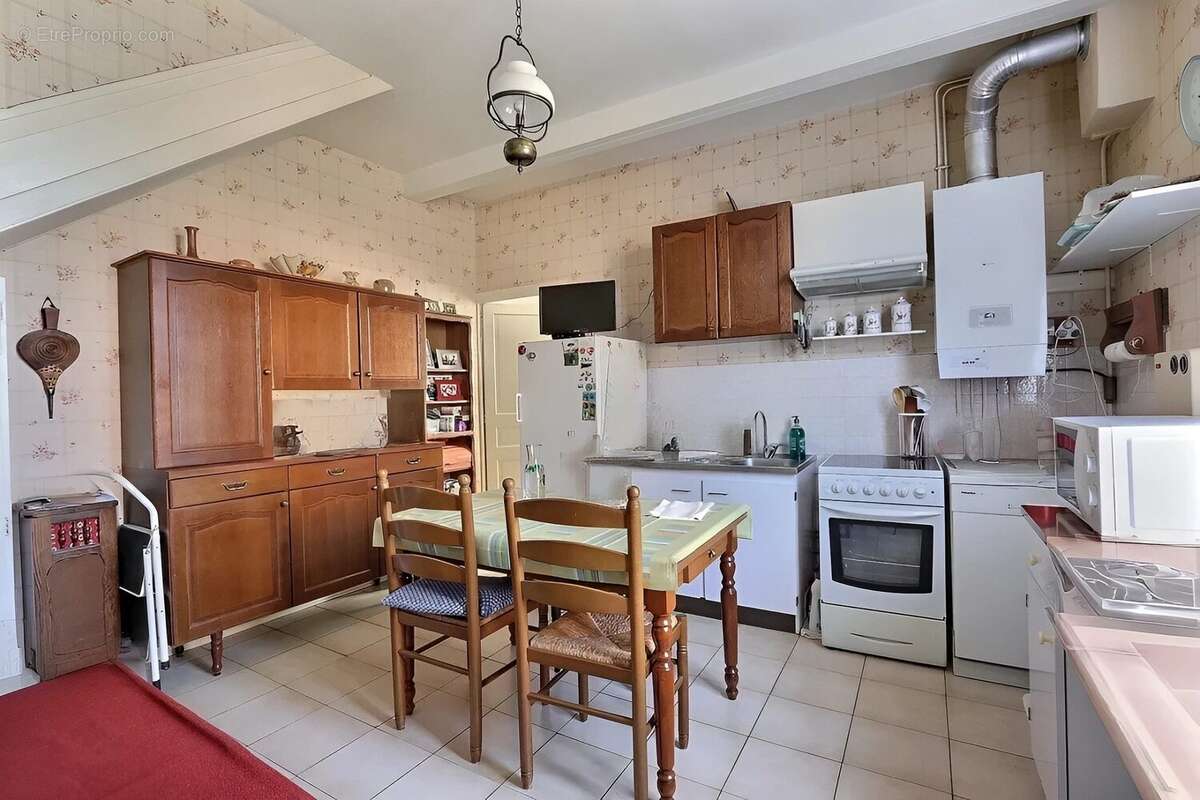 Maison à CLERMONT-FERRAND