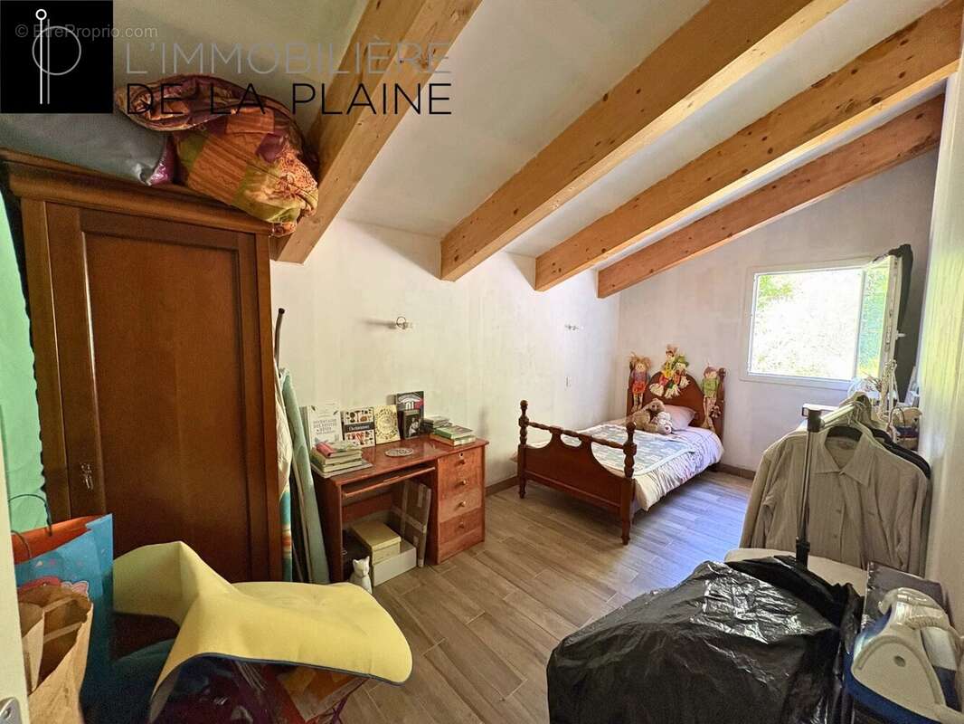 A vendre - Maison T4 avec grand terrain à Croce - photo 11
