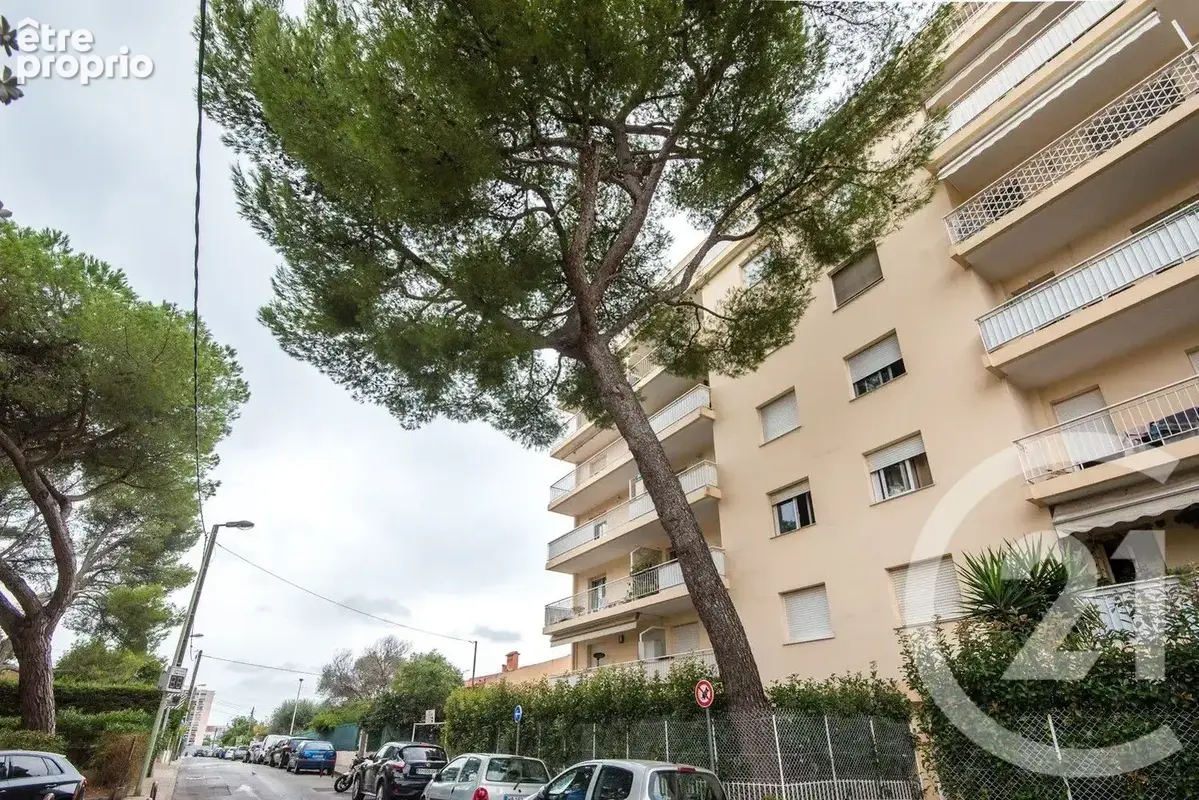 Appartement 38 m² à Le Cannet  - photo 13