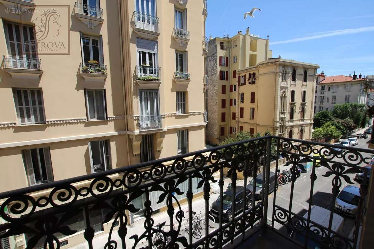 Appartement à NICE