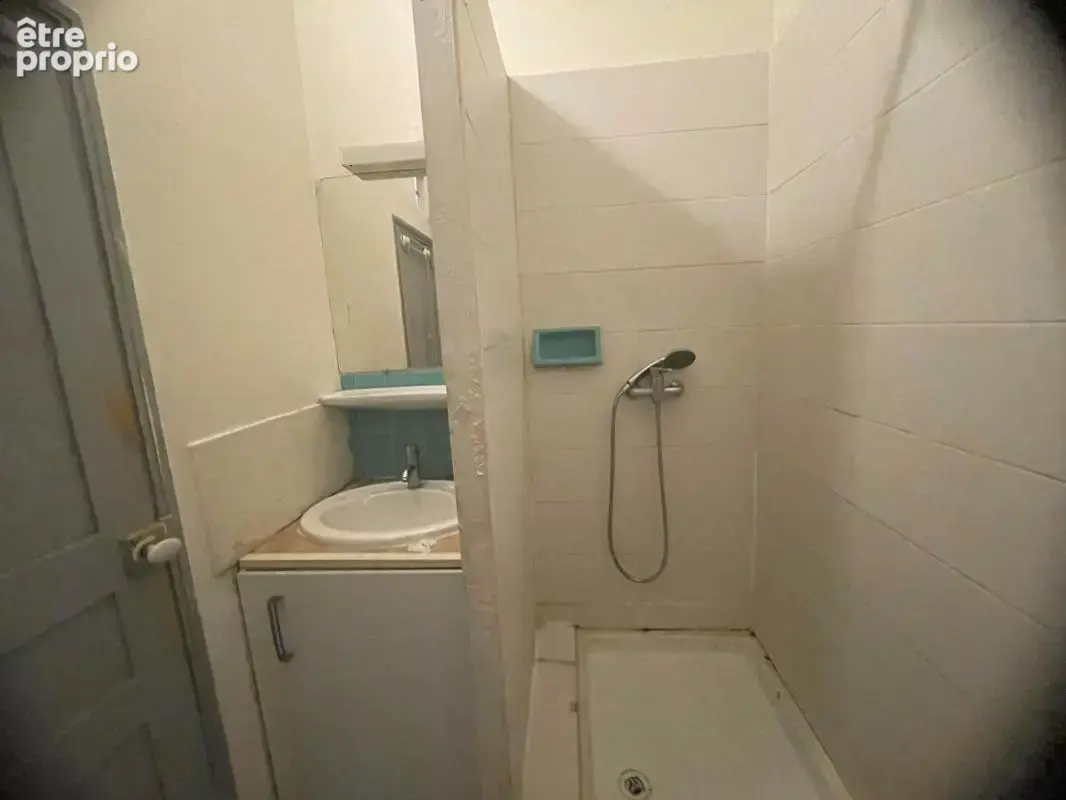 Marseille 3éme - T2 34 m² au 1er étage - Belle-de-Mai - photo 5