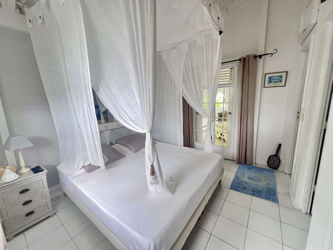 Maison à SAINT-FRANCOIS