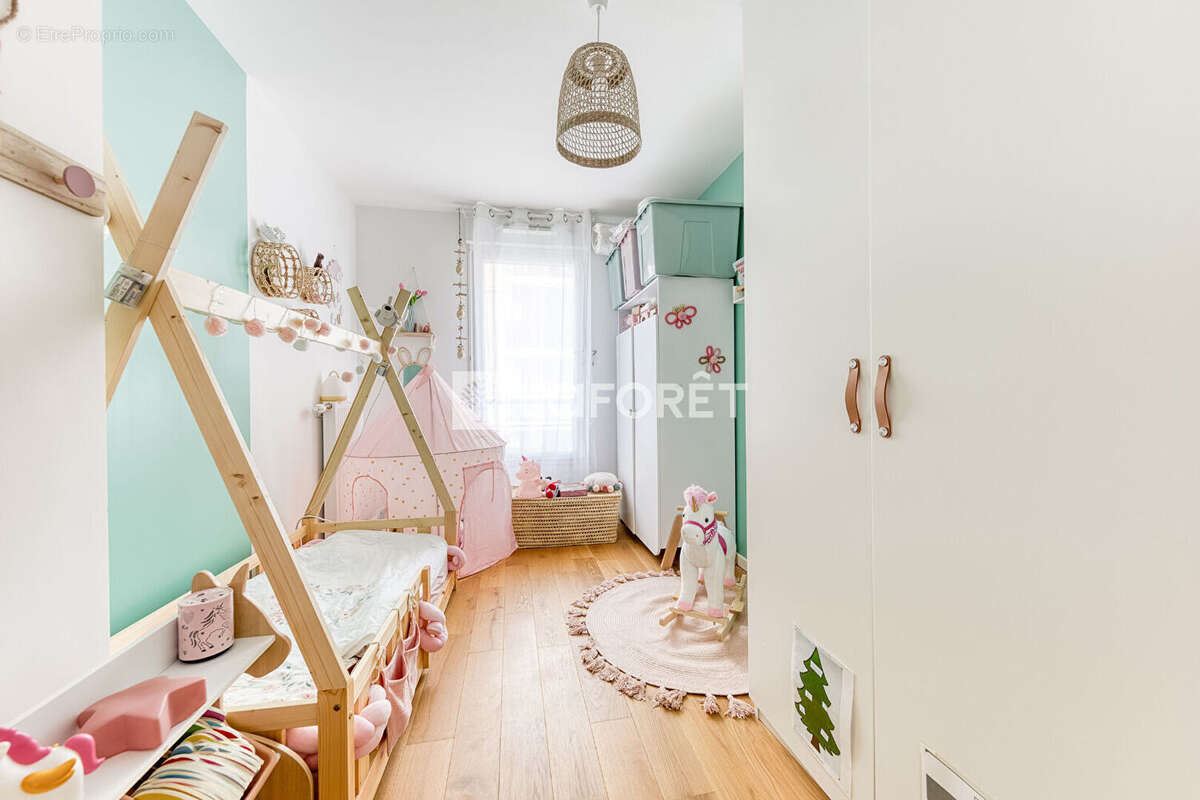 Appartement à OZOIR-LA-FERRIERE