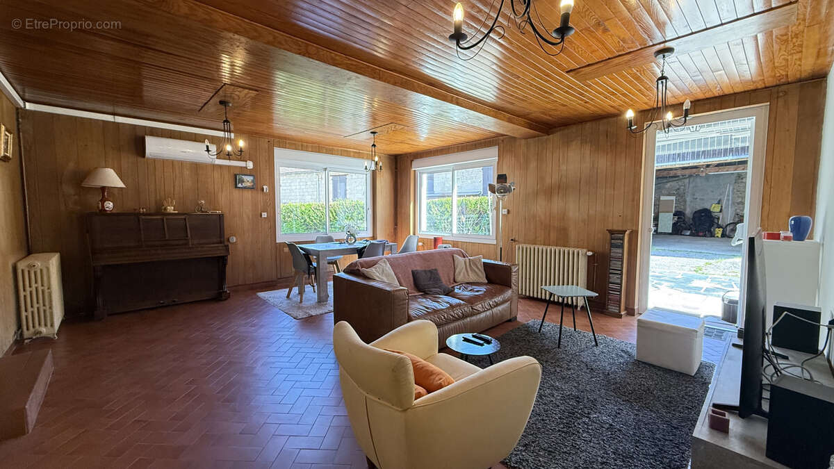 Appartement à CUSSET
