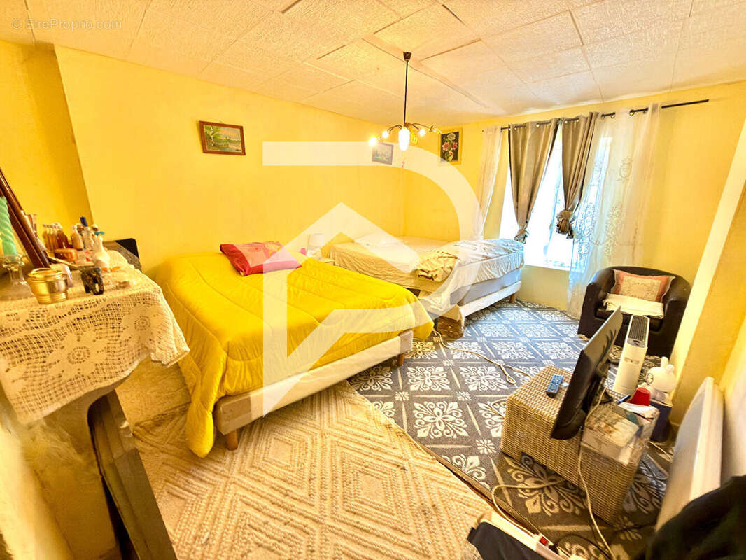 Maison à HUILLIECOURT