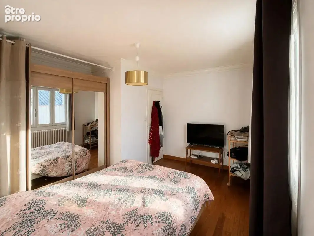 Maison de 6 pièces de 120 m² à Loudéac - photo 13