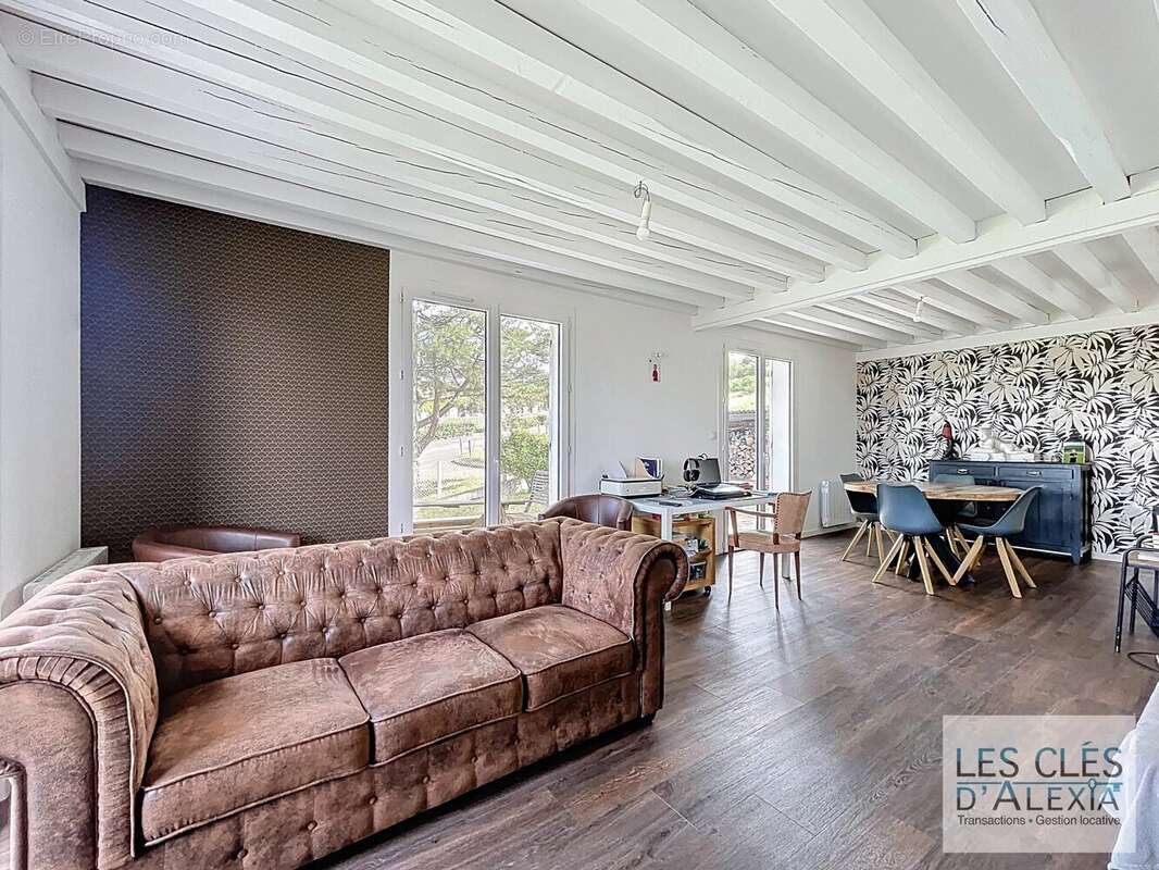 Maison à LOIRE-SUR-RHONE