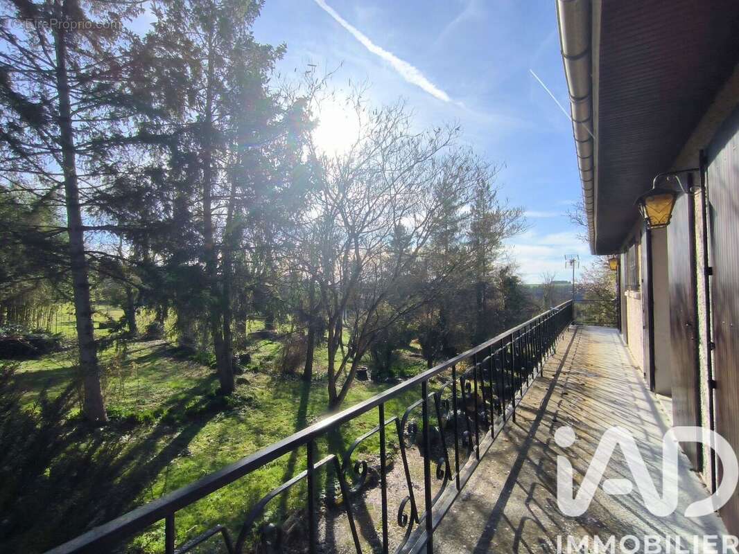 Photo 3 - Maison à MONTAMISE