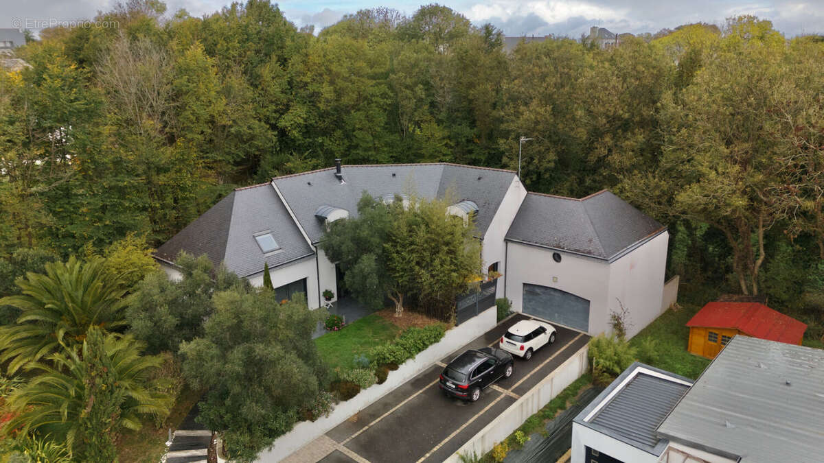 Maison à CLOHARS-CARNOET