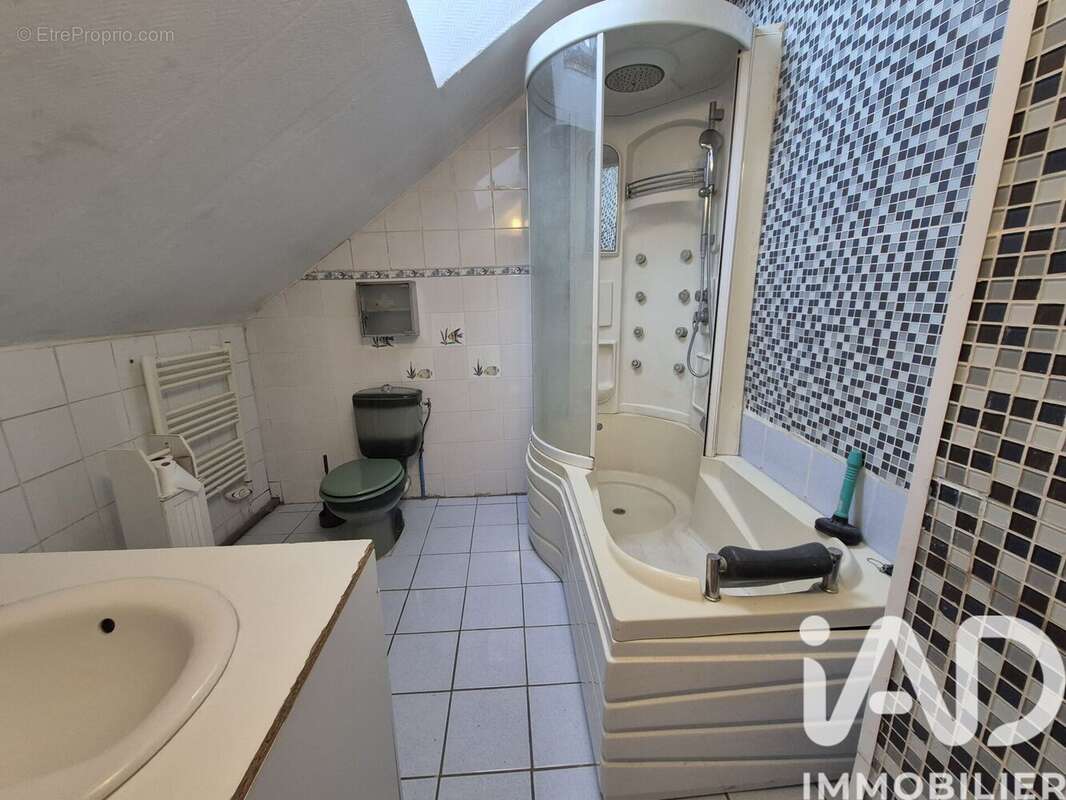 Photo 7 - Maison à ROMILLY-SUR-SEINE