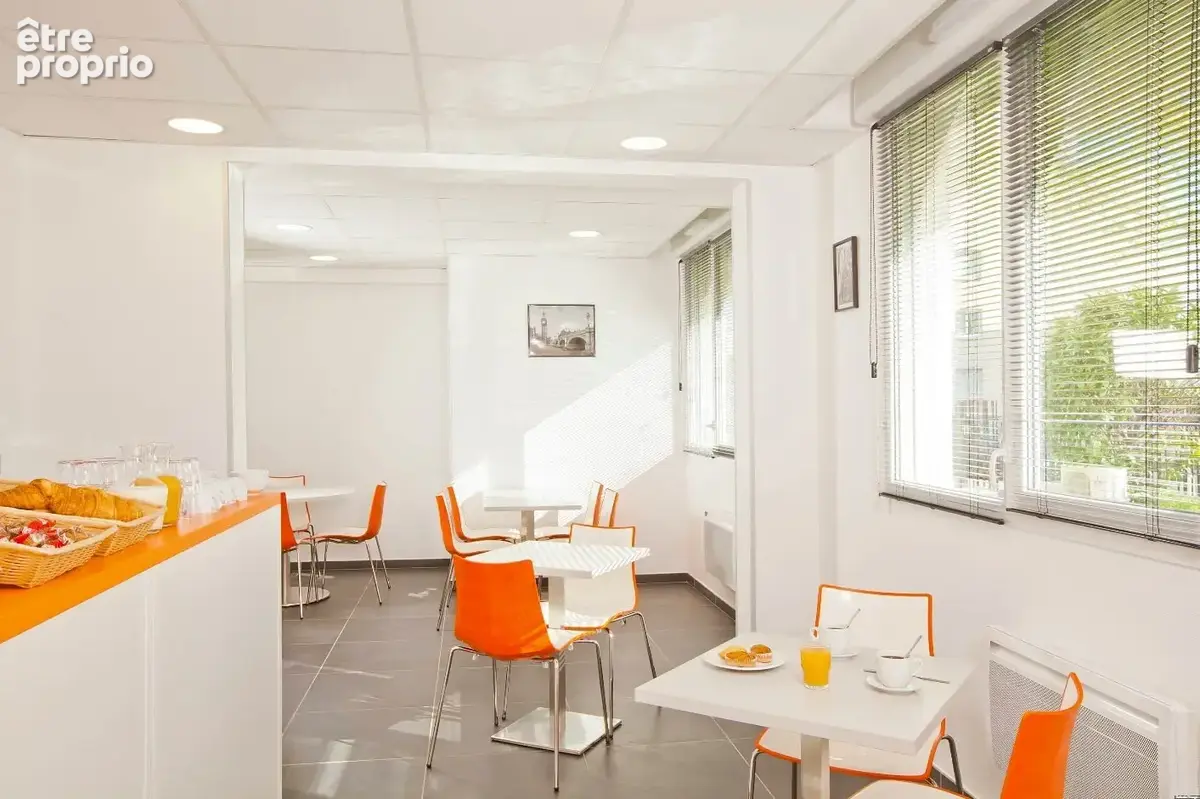 INVESTISSEMENT LOCATIF  CLERMONT-FERRAND  Résidence Étudiante Les Cézeaux  7,10 % de rentabilité - photo 5