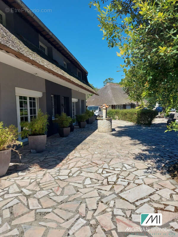 Maison 330 m² à Rambouillet  - photo 3