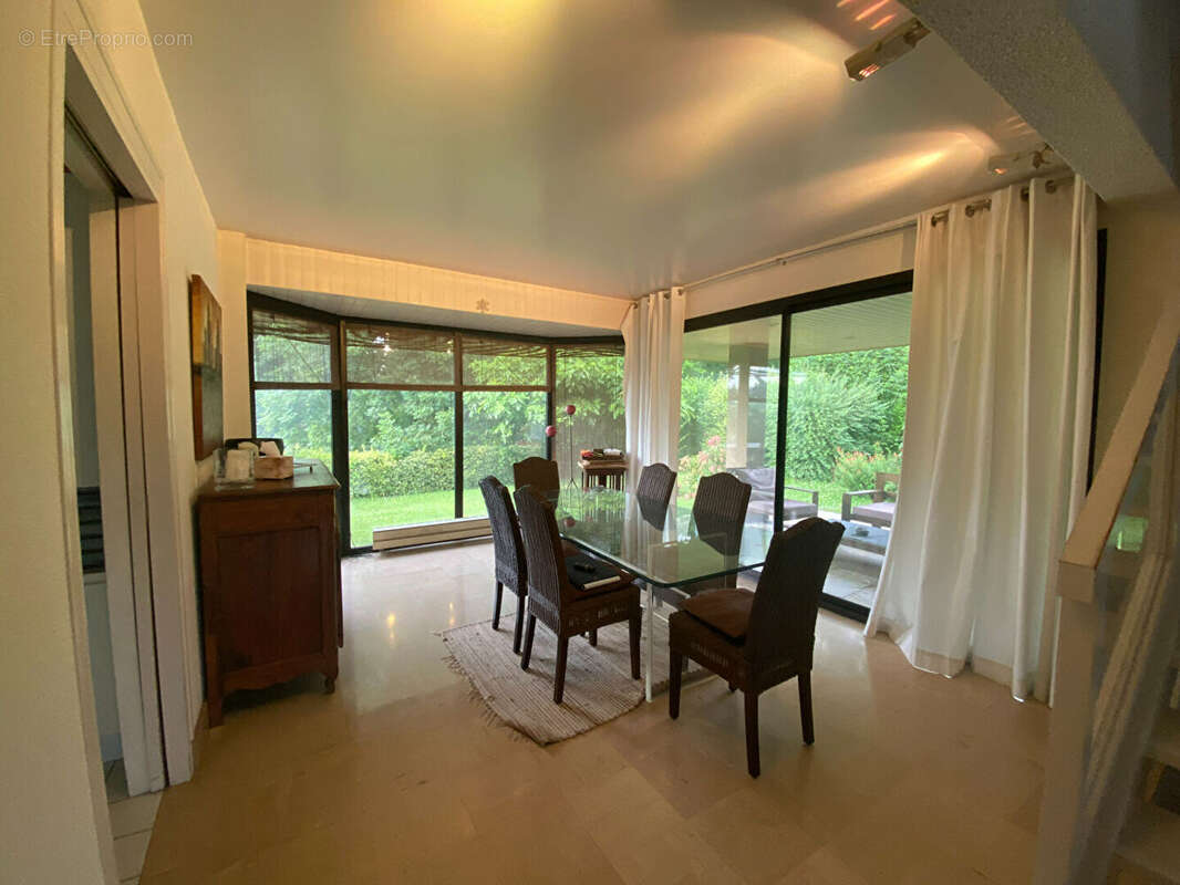 Maison 195 m² à Pau  - photo 4