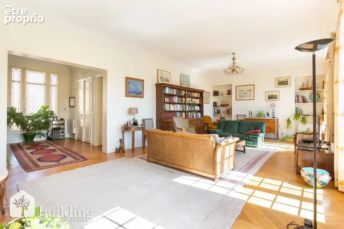 Pereire Paris 17ème - Appartement 7 pièces 220 m² avec 18,76 m² de balcon - photo 15