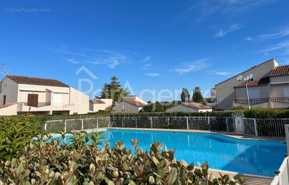 Maison   Terrasse et piscine   Saint-Palais-sur-Mer - photo 11