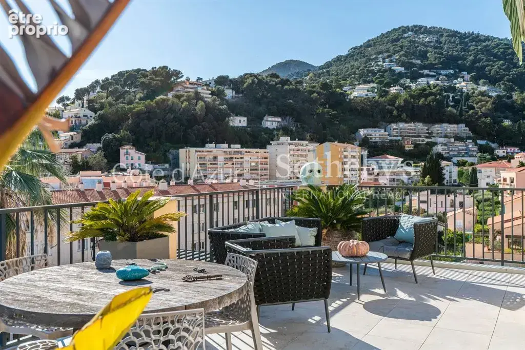 Menton penthouse dernier étage avec rooftop, piscine et vue mer panoramique - photo 2