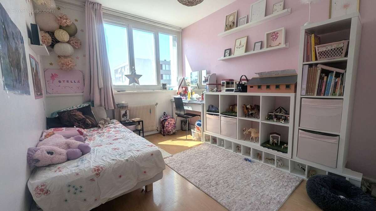 Appartement 79 m² à Saint-Martin-D'heres  - photo 8