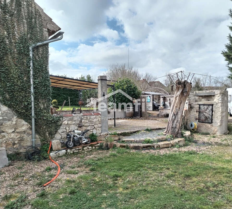 Maison à TAXAT-SENAT