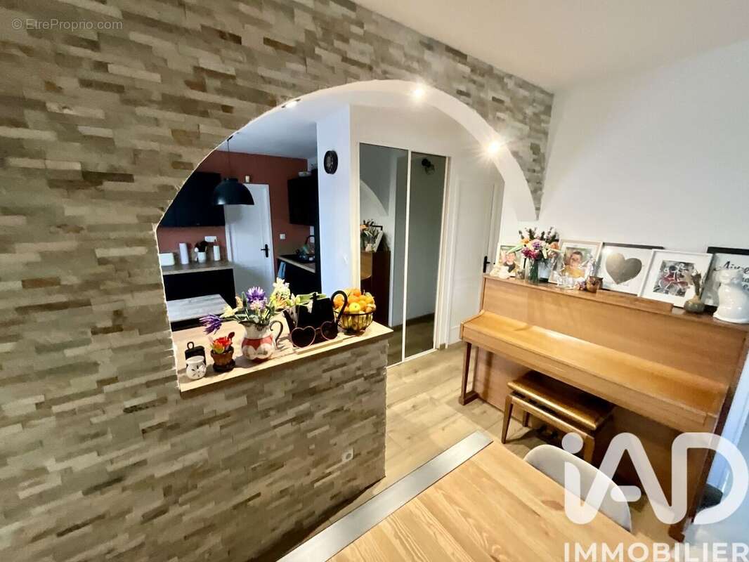 Photo 9 - Maison à SAINTE-GENEVIEVE-DES-BOIS