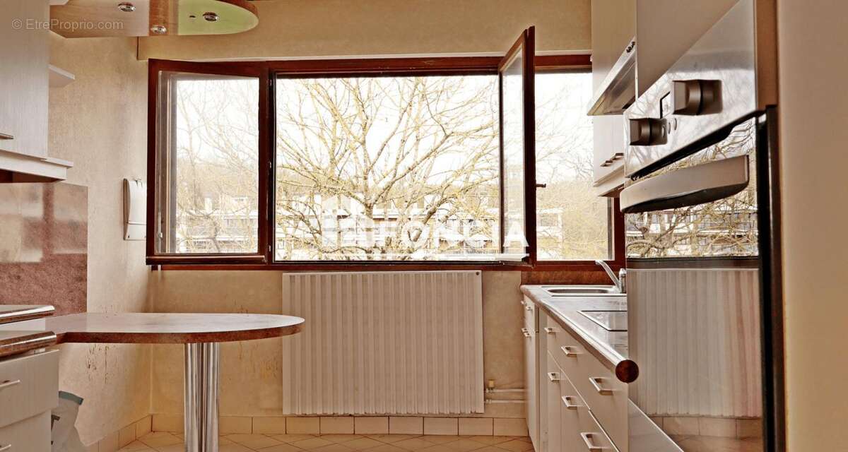 Appartement à NOISY-LE-ROI