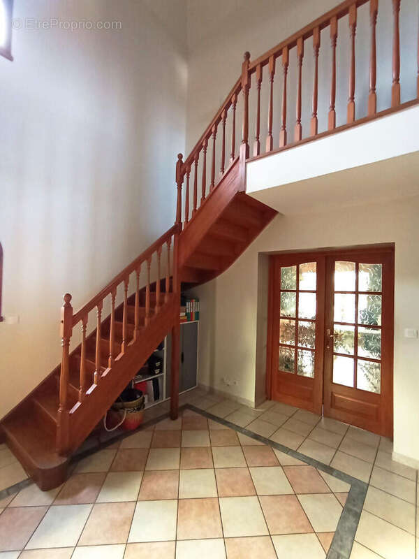 Maison à BRUAY-LA-BUISSIERE