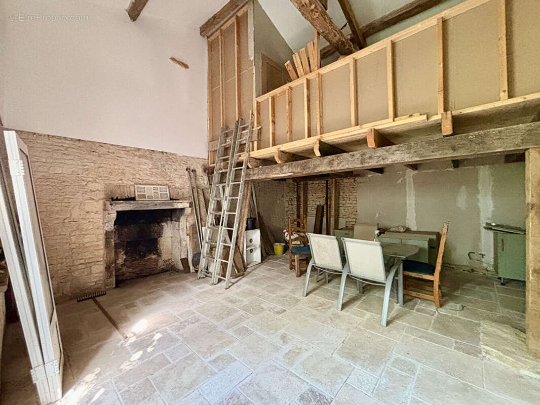 Maison à LINAZAY