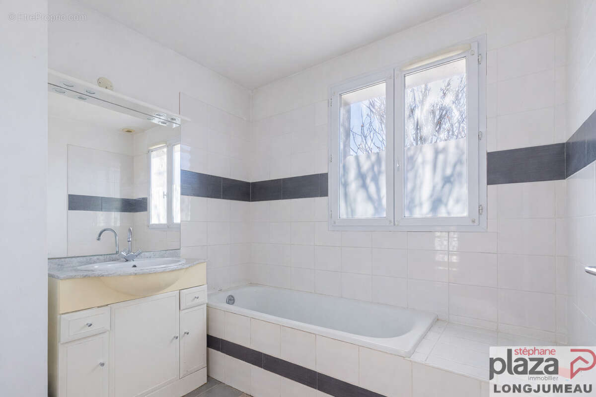 Maison à LONGJUMEAU