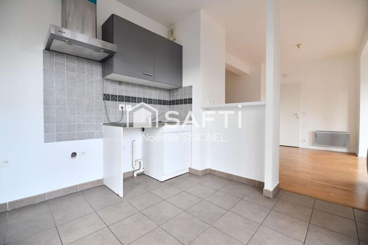 Photo 8 - Appartement à JUVISY-SUR-ORGE
