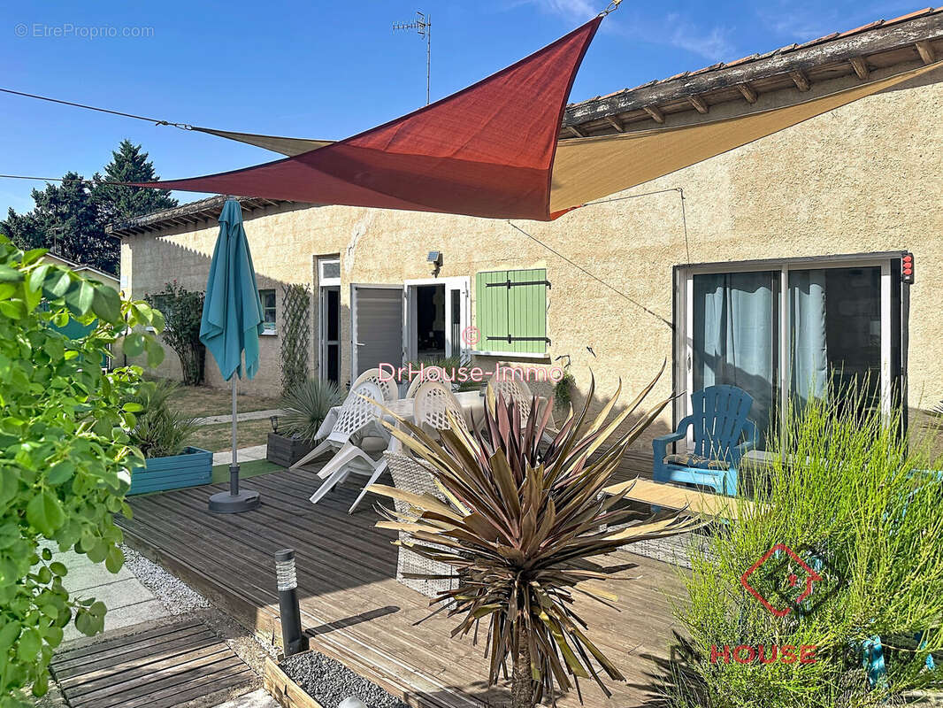 Maison 207 m² à Mussidan  - photo 2