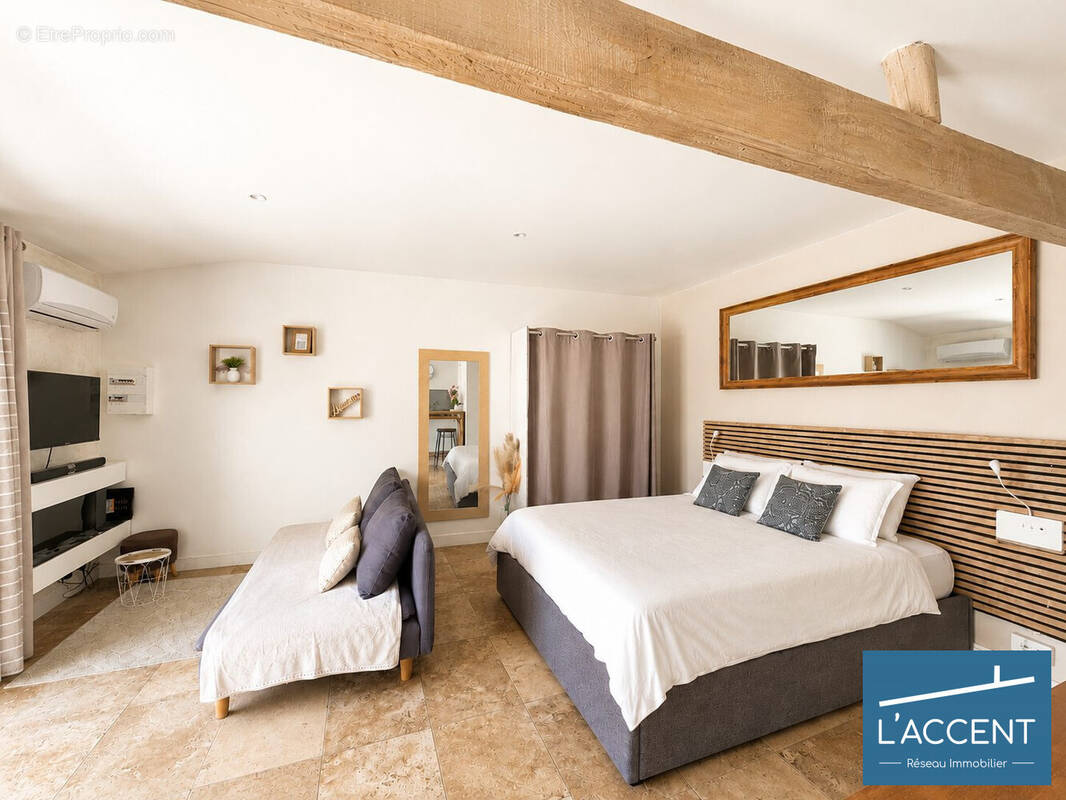 Appartement à NIMES