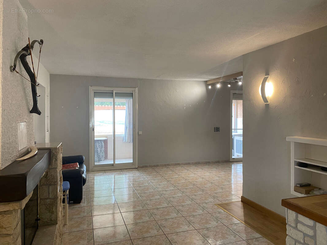 Maison à VILLELONGUE-DE-LA-SALANQUE