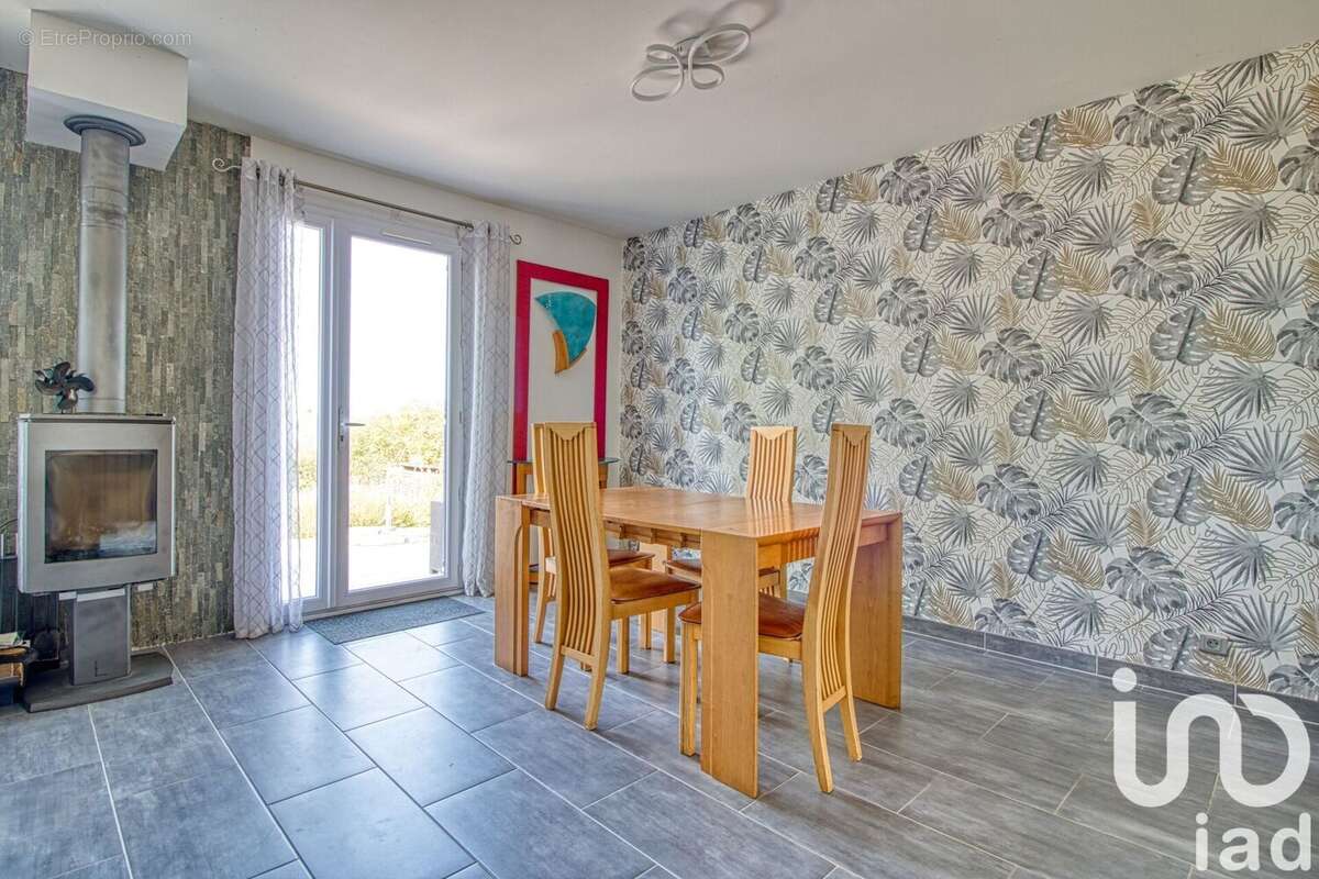 Photo 3 - Maison à EPONE