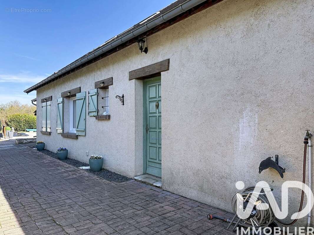 Maison 167 m² à Garennes-Sur-Eure  - photo 8