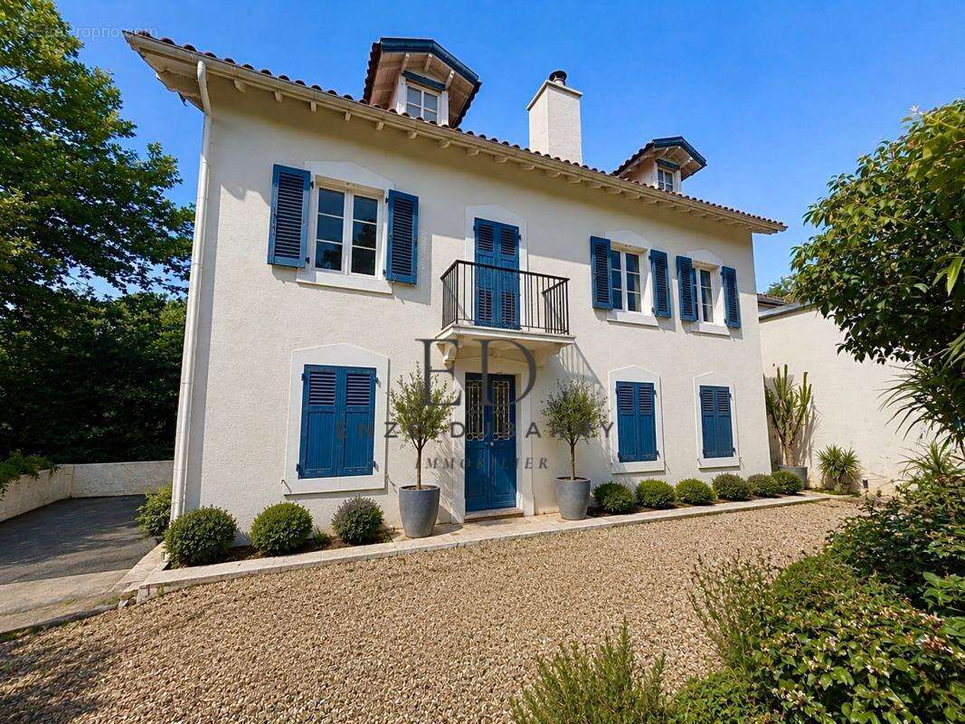 Maison 150 m² à Biarritz  - photo 4