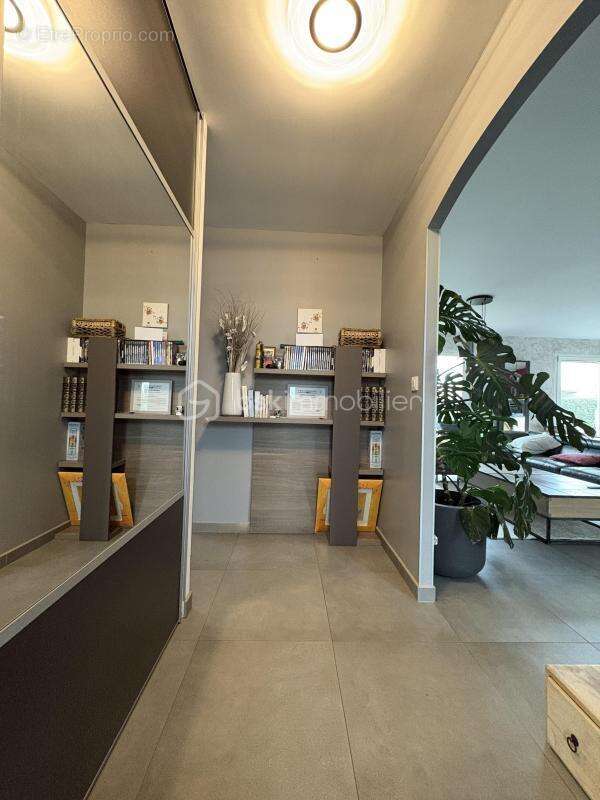  Maison contemporaine de 124 m² / 4 CHAMBRES avec PISCINE – Terrain 1 800 m² - photo 18
