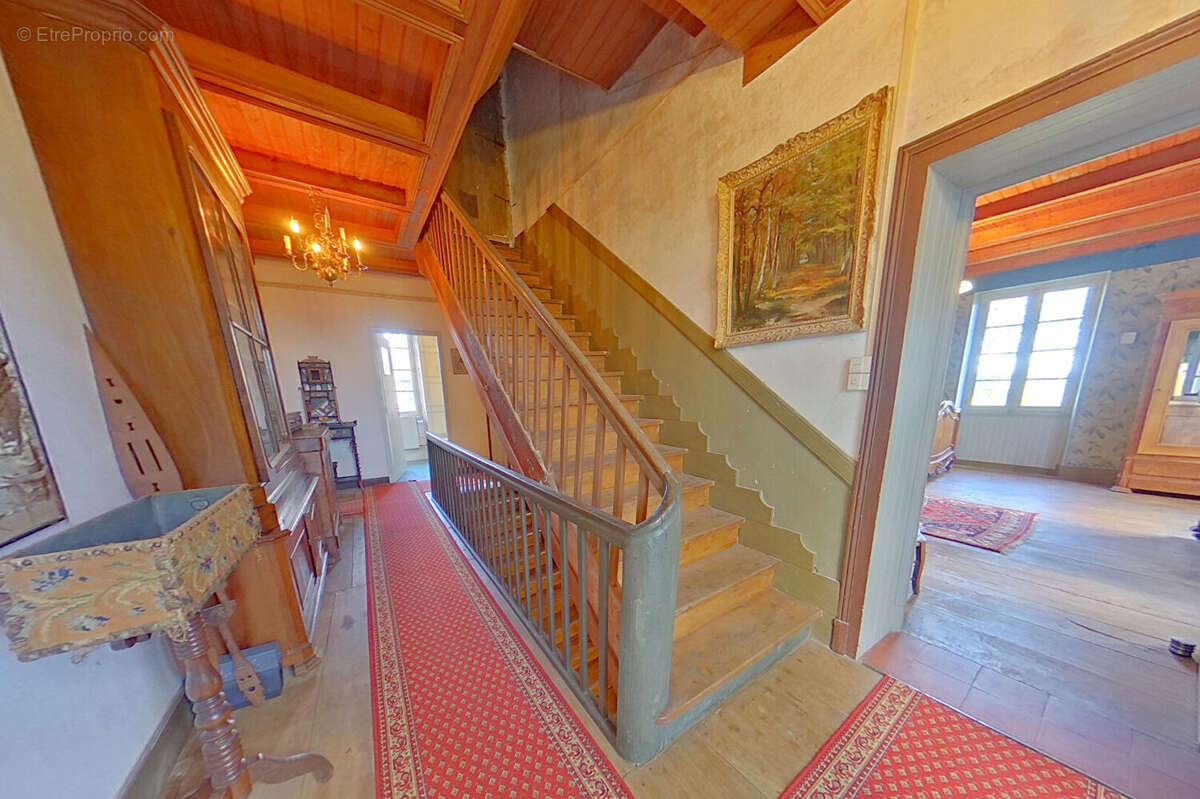 Maison à MOLIERES