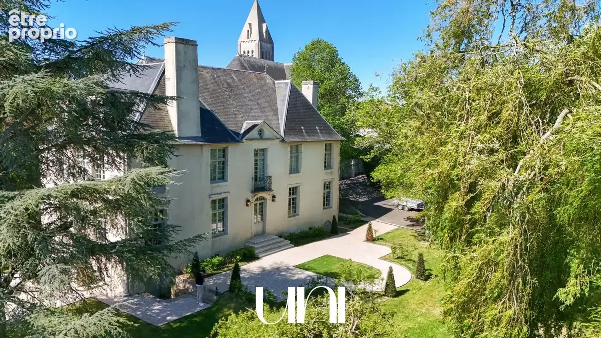 Manoir 11 pièces de 305m2 avec dépendances - TROARN - photo 1