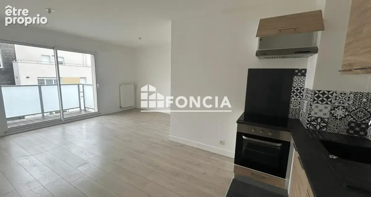 Appartement à LUCE