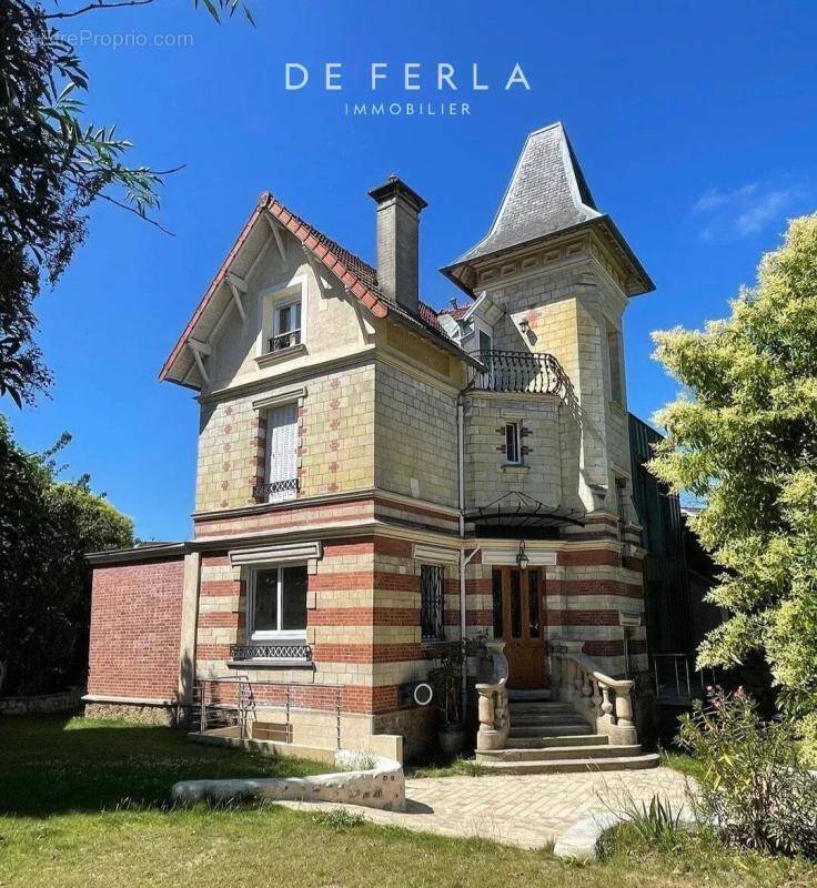 Maison à CLAMART