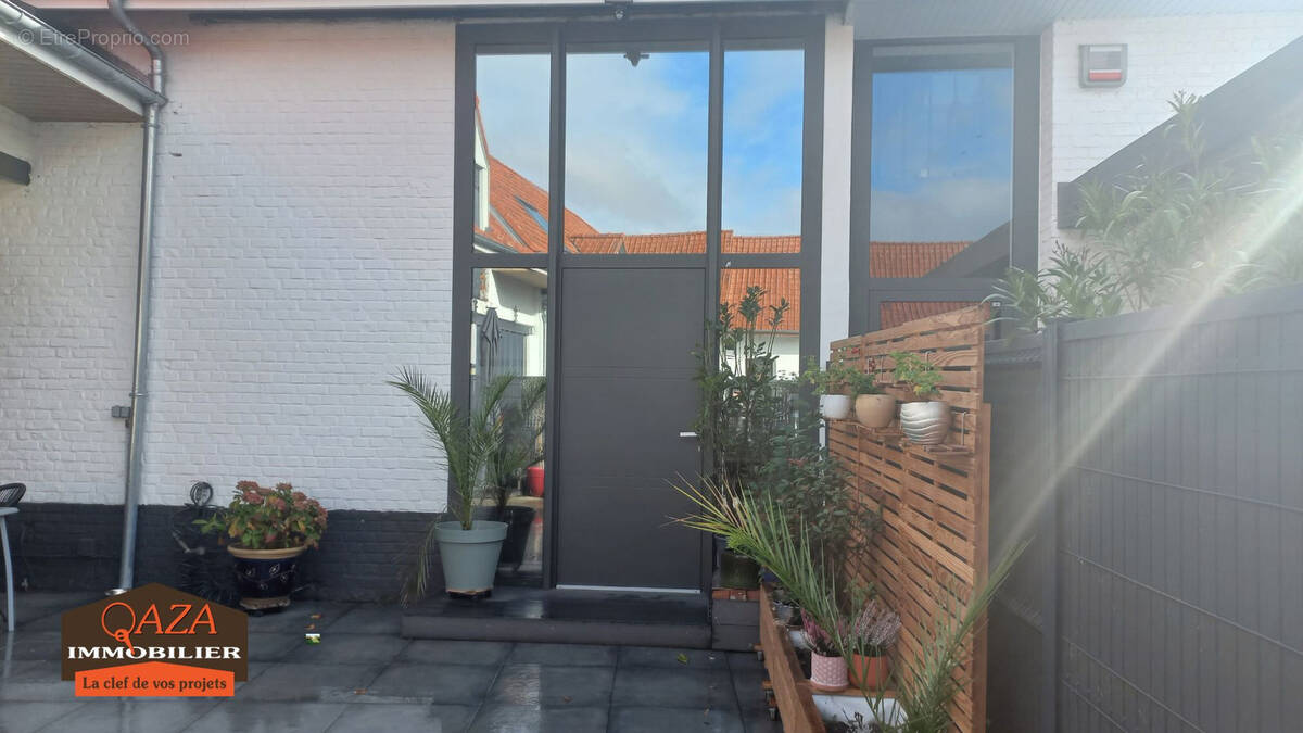 Autre à BOURGHELLES