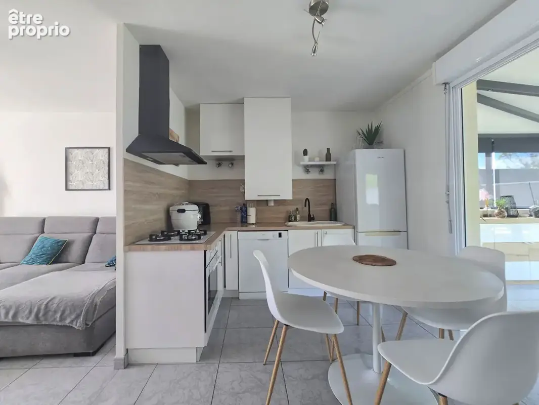 Maison familiale, état impeccable - TRELAZE, proche quartier des Justices - photo 3