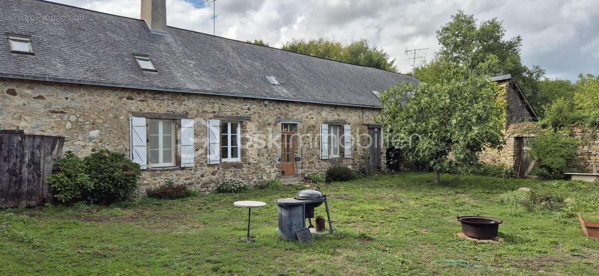 Maison à CHAILLAND